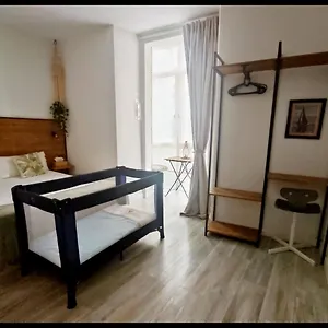 alojamientos-cantiber.bilbaohotelsspain.com/