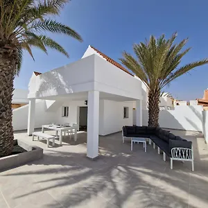 hoy-caleta-apartments.hotelsfuerteventura.org/